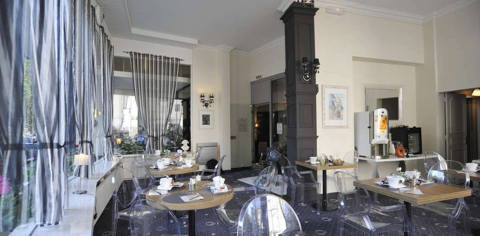 The Originals City, Hotel Napoleon, La Roche-Sur-Yon Exterior foto
